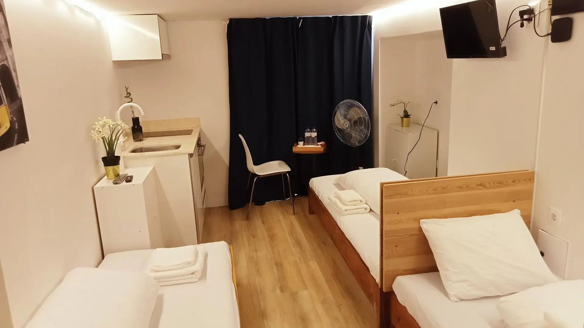 Sylhet Bnb Lisbon 0*,  Portugal